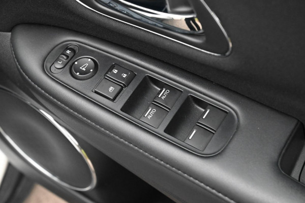 2017 Honda HR-V  VTi-S SUV Image 14