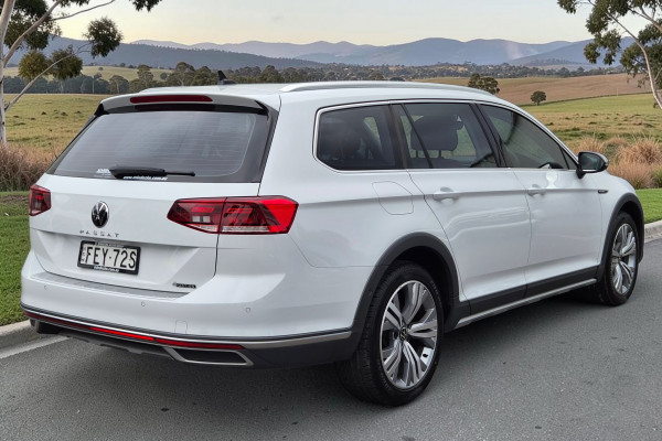 2023 Volkswagen Passat B8 Alltrack 162TSI Wagon Image 7