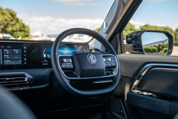 2025 MG U9 Explore Pro Ute Image 14