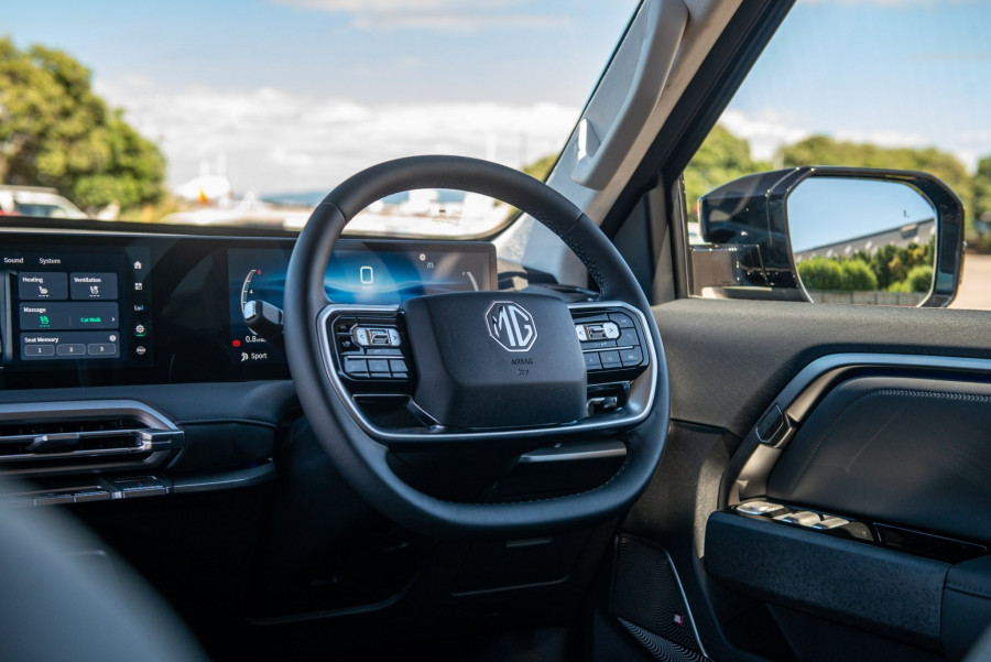 2025 MG U9 Explore Pro Ute Image 14