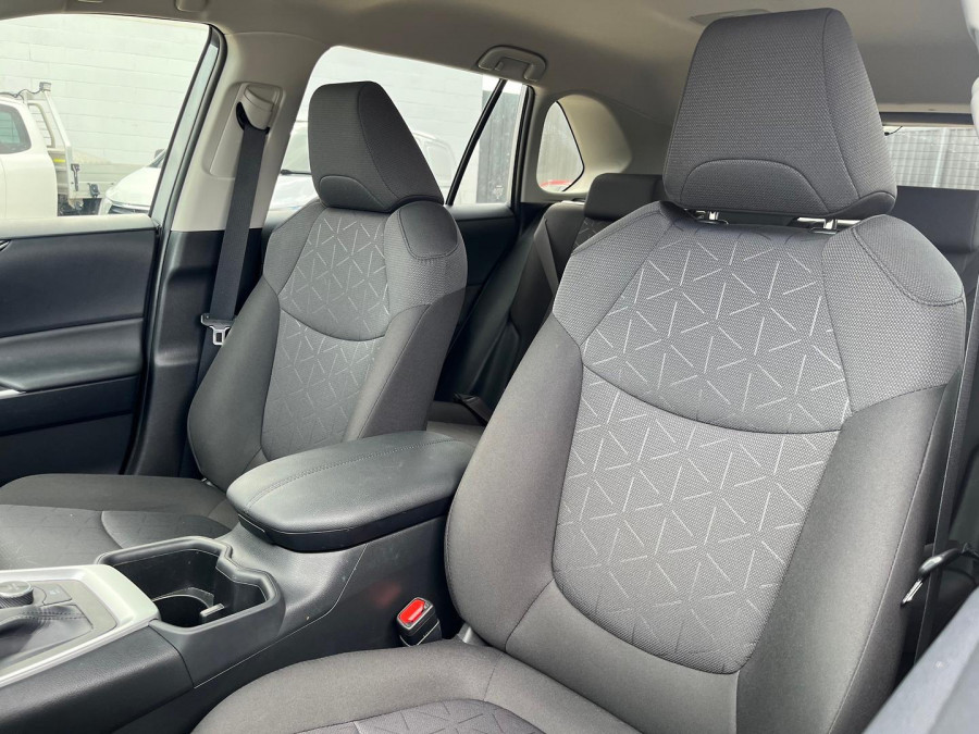 2024 Toyota RAV4 AXAH54R GXL SUV Image 20
