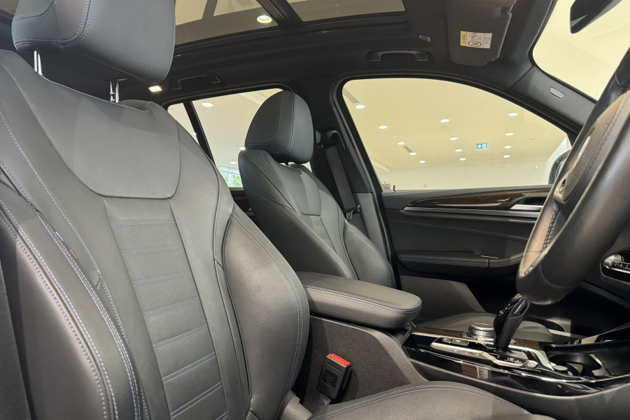 2020 BMW X3 xDrive30d - M Sport SUV Image 16