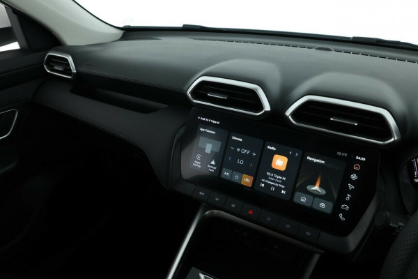 2025 MG ZS ZS32 Essence Hybrid+ SUV Image 3