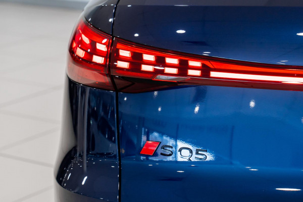 2025 Audi SQ5 GU  SUV image 24