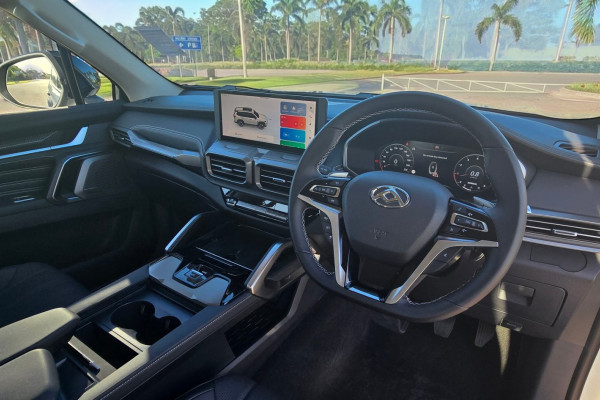 2026 MY25 LDV D90 SV9A Mode SUV Image 2