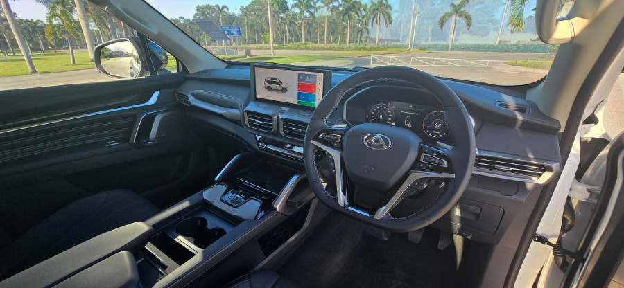 2026 MY25 LDV D90 SV9A Mode SUV Image 2