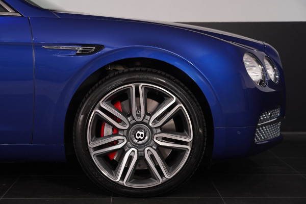 2016 Bentley Flying Spur W12 MULLINER Sedan Image 16