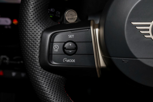 2026 MY25 MINI Cooper F66 JCW Favoured Hatch image 17