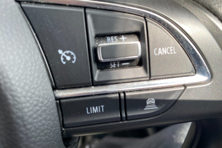 2017 Suzuki Swift AZ GL Navigator Hatch Image 14