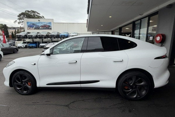 2026 MG IM6 S12L Platinum Wagon Image 9