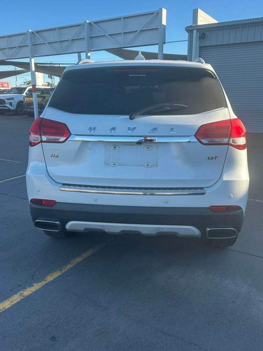 2020 Haval H2  Premium SUV Image 4