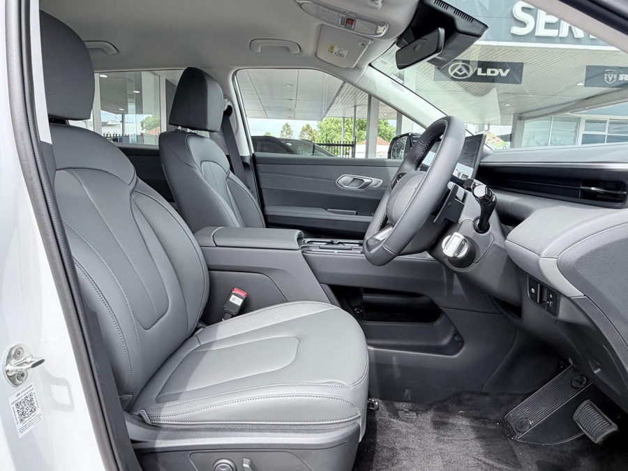 2026 Hyundai ELEXIO OE1.V1 Elite SUV Image 14