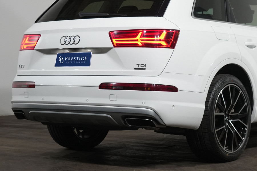 2016 Audi Q7 4M TDI SUV Image 8