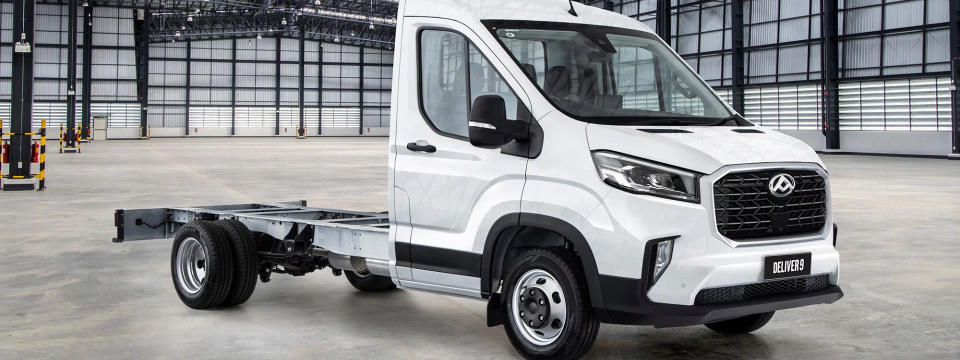 DELIVER 9 CAB CHASSIS Image