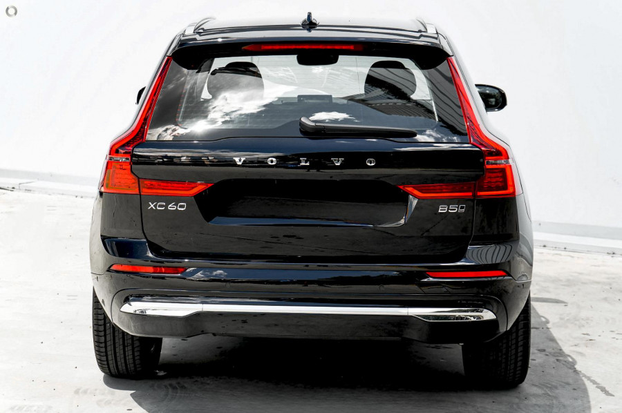 2025 MY26 Volvo XC60 UZ Plus B5 Bright SUV Image 3