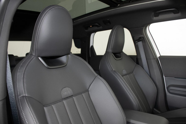 2026 MINI Countryman U25 C Favoured SUV image 9
