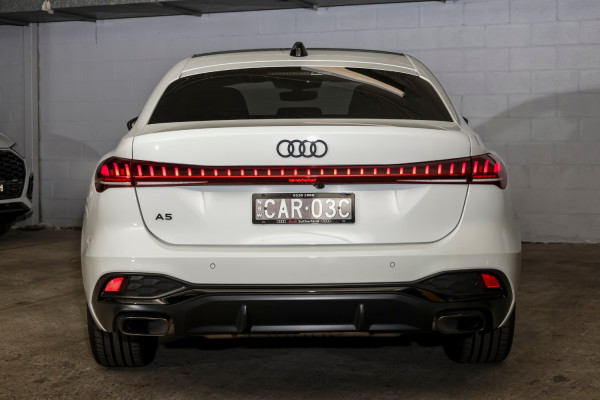 2025 Audi A5 B10 TFSI 150kW S line Sedan image 5