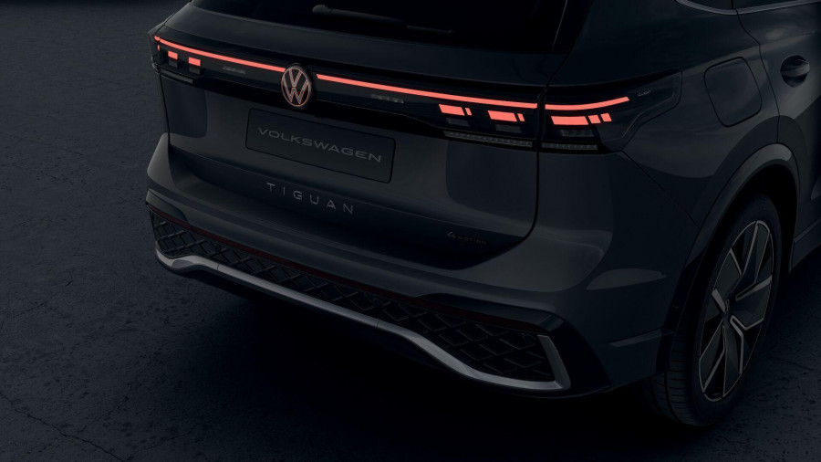 2026 Volkswagen Tiguan CT 195TSI R-Line SUV Image 5