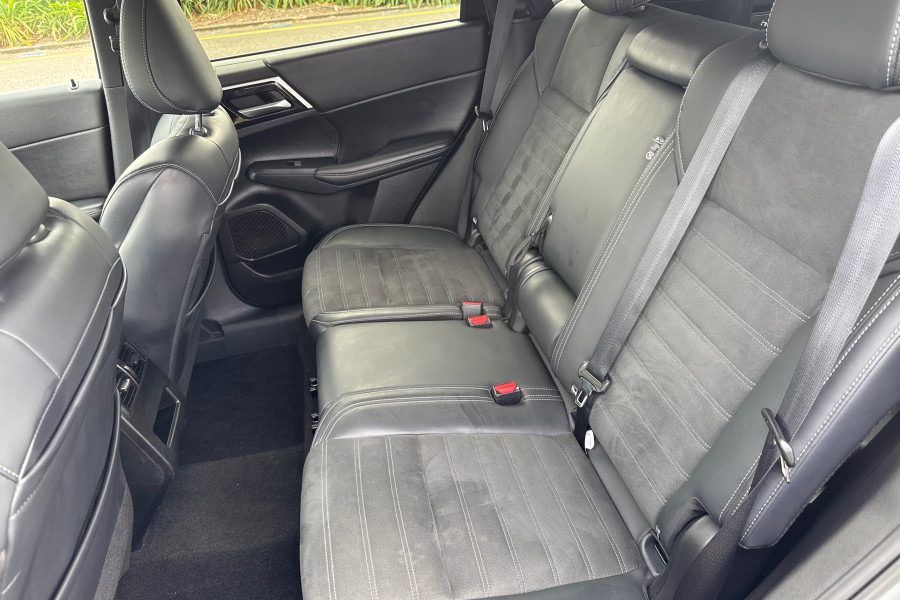 2024 Mitsubishi Outlander ZM Aspire SUV Image 10