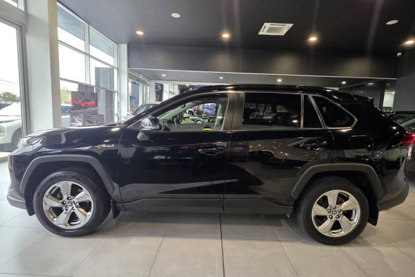 2020 MY21 Toyota RAV4 AXAH52R GXL SUV Image 5