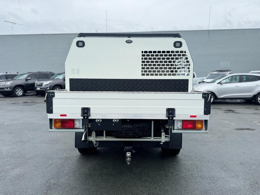 2023 Toyota LandCruiser VDJ79R WorkMate Double-Cab Cab-Chassis Image 9