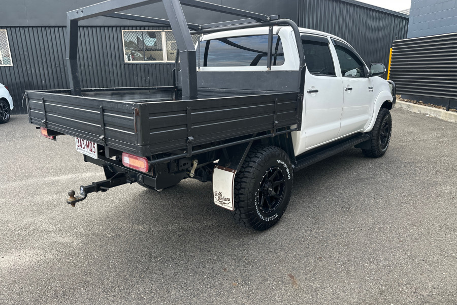 2013 MY14 Toyota HiLux SR5 Double Cab Pickup Image 6