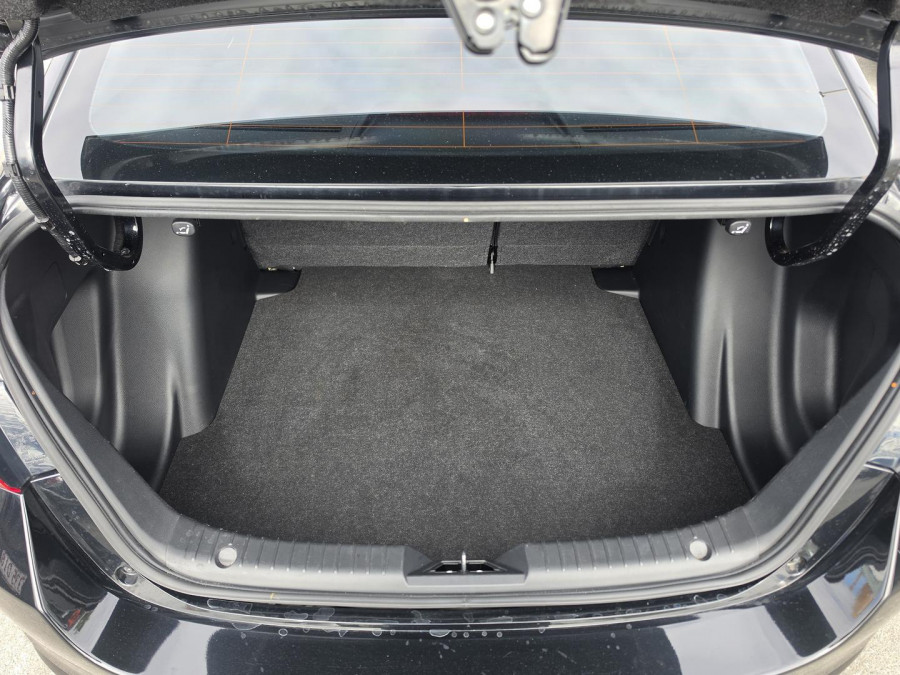 2024 Mazda 2 DL Series G15 GT Sedan Image 15