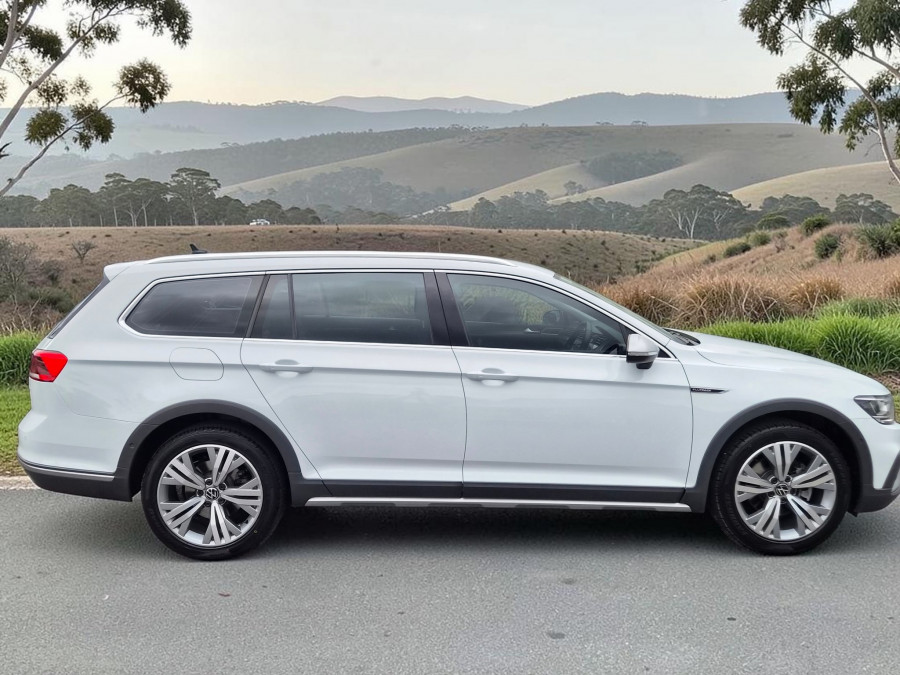 2023 Volkswagen Passat B8 Alltrack 162TSI Wagon Image 8