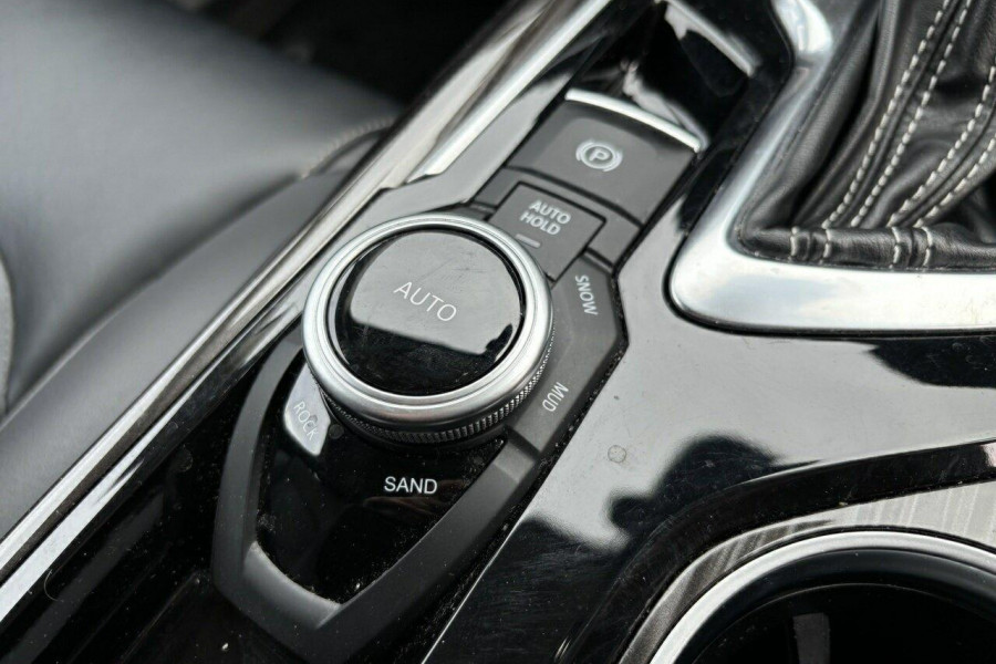 2022 LDV D90 SV9A Executive SUV Image 28