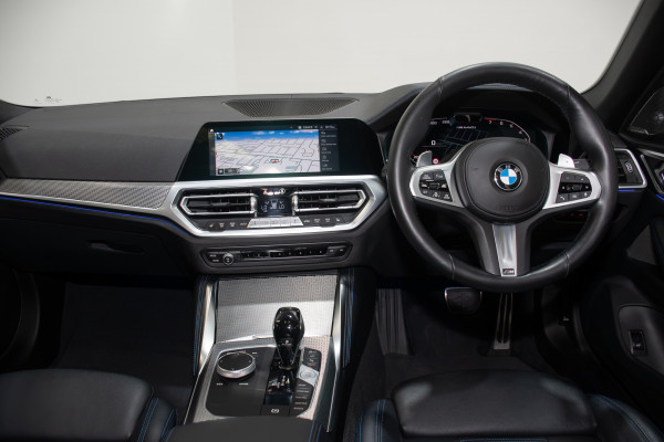 2022 BMW 4 Series M440i xDrive Coupe Image 24