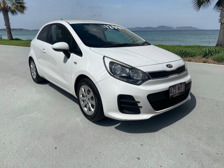 2015 Kia Rio UB S Hatch Image 1