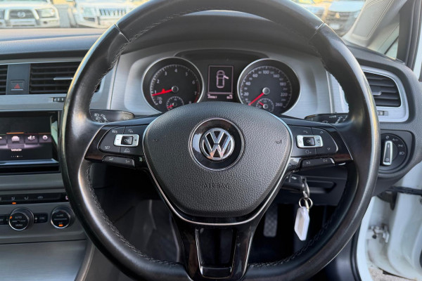 2014 MY15 Volkswagen Golf 7 90TSI Comfortline Hatch Image 17