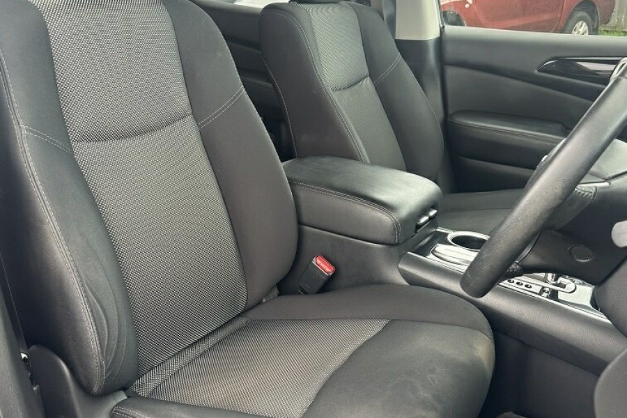 2019 Nissan Pathfinder R52 Series III ST SUV Image 24