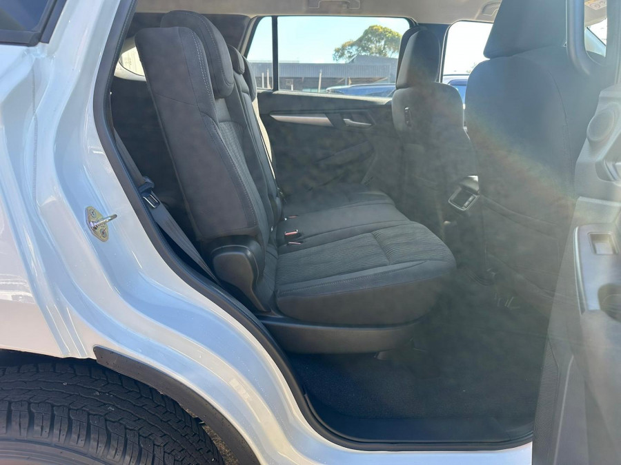 2026 MY25.5 Isuzu MU-X RJ LS-M SUV Image 19