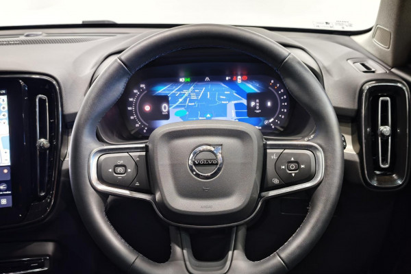 2025 Volvo XC40 XZ Plus B4 SUV Image 34