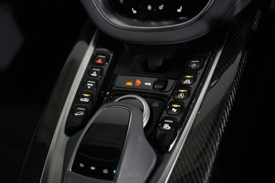2021 Aston Martin DBX SUV