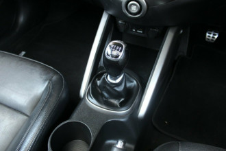 2012 Hyundai Veloster FS + Coupe Hatchback image 30