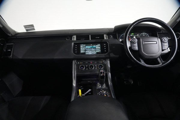 2015 Land Rover Range Rover Sport SDV6 HSE Dynamic SUV Image 13
