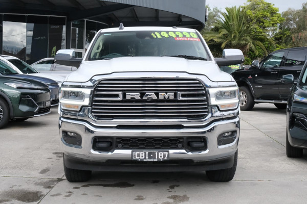 2021 MY22 Ram 2500 DJ Laramie Ute Image 3