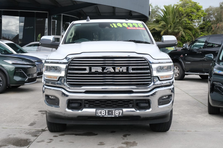 2021 MY22 Ram 2500 DJ Laramie Ute Image 3