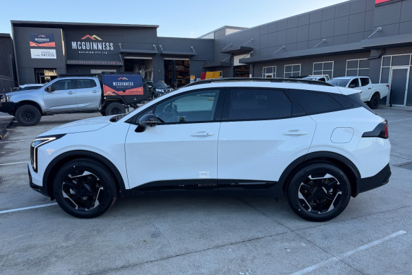 2026 MY27 Kia Sportage NQ5 PE HEV GT-Line SUV Image 6