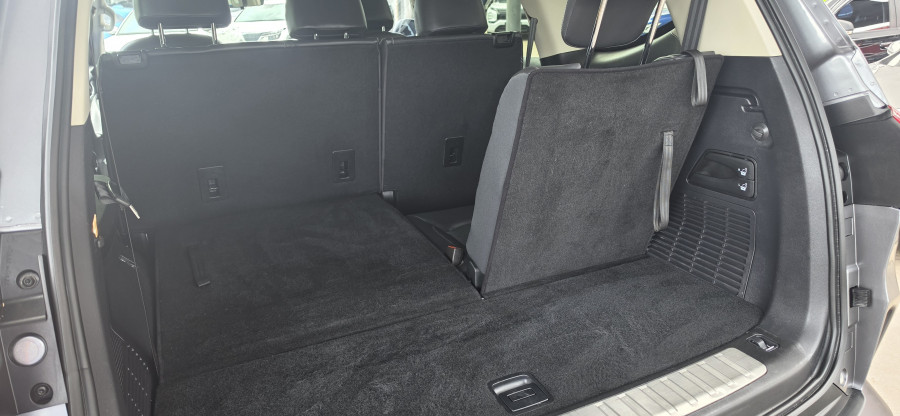 2022 LDV D90 SV9A Executive SUV Image 12