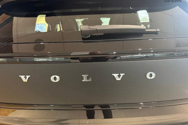 2026 MY27 Volvo EX30 Cross Country  P8 SUV Image 4