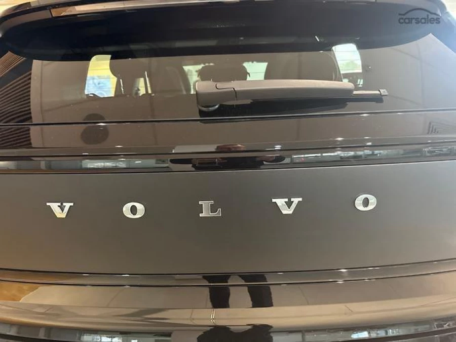 2026 MY27 Volvo EX30 Cross Country  P8 SUV Image 4