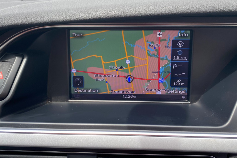 2015 Audi A4 B8 8K  Ambition Sedan Image 17