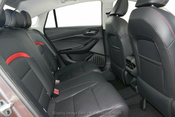 2024 MG MG5 AP32 Essence Sedan Image 4