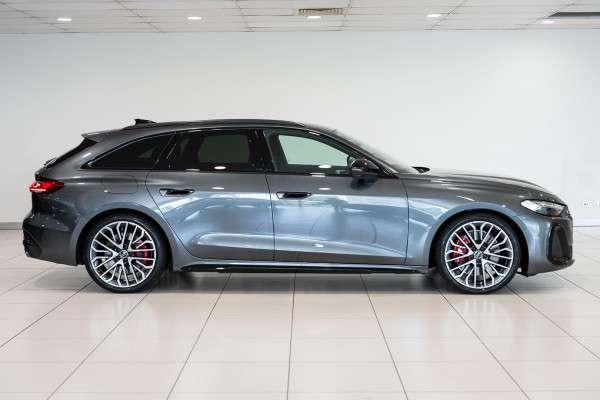 2025 Audi S5 B10 Wagon image 3
