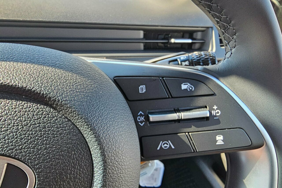 2024 MY25 Hyundai Staria Load US4.V3  Van Image 18