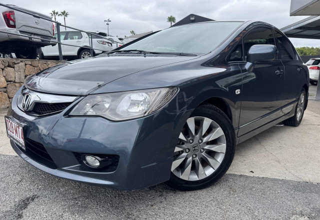 2011 MY10 Honda Civic 8th Gen VTi-L Sedan