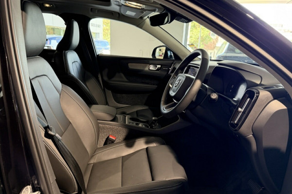 2025 MY26 Volvo XC40 XZ Plus B4 SUV Image 13